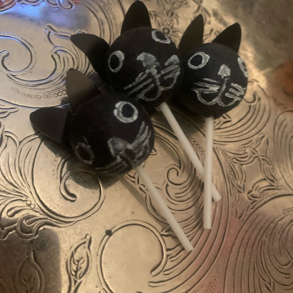 Halloween vintage cupcake toppers. Cats and witches Japan total of 12 toppers - Picture 2 of 3